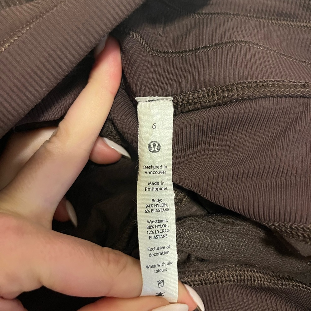 lululemon dance studio pants size 6 - Picture 4 of 5